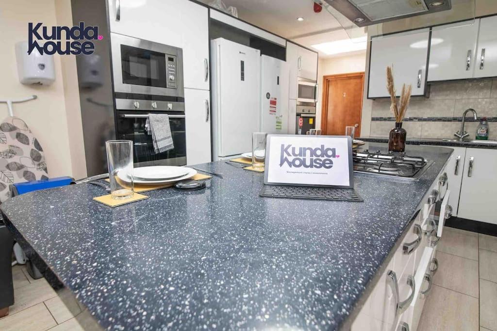 Вилла Kunda House Dawlish Бирмингем Экстерьер фото